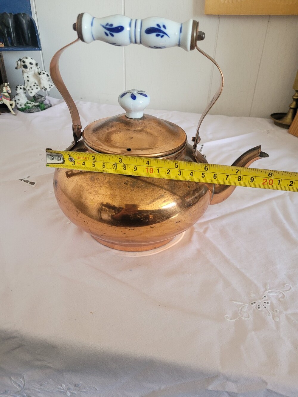 Vintage Copper Tea Kettle with Porcelain Handle and Lid Knob - Picture 11 of 12